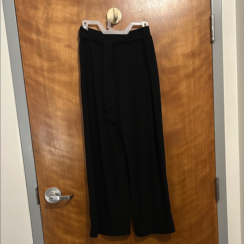 Black Women's Pants
